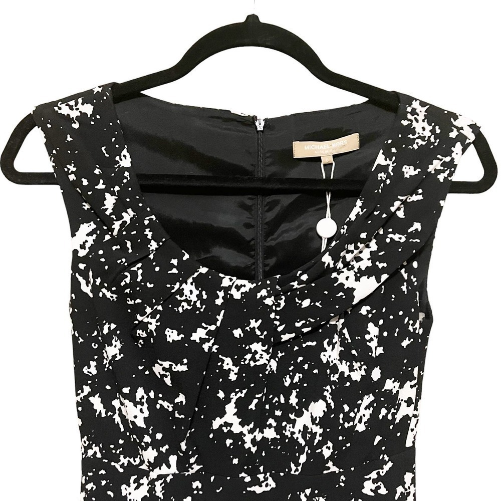 MICHAEL KORS COLLECTION Midi Dress 0 Black White Jacquard Sheath Zip Career NWT - Picture 4 of 10